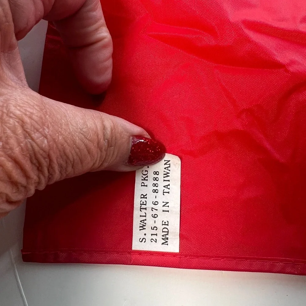Saks Fifth Avenue Red Garment Bag Suit Dress Cover with Zipper Name Card